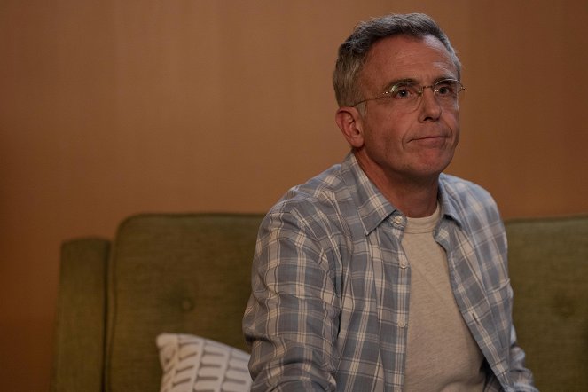 And Just Like That... - Season 2 - Alive! - Photos - David Eigenberg