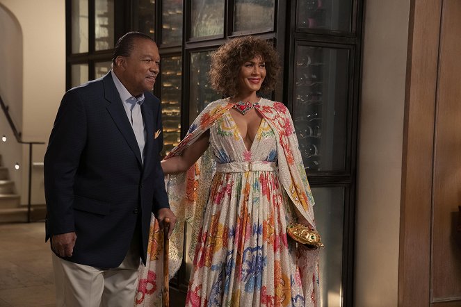 And Just Like That... - Season 2 - Alive! - Photos - Billy Dee Williams, Nicole Ari Parker