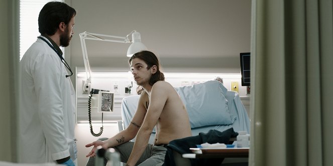 Transplant - Multiple Choices - Filmfotos