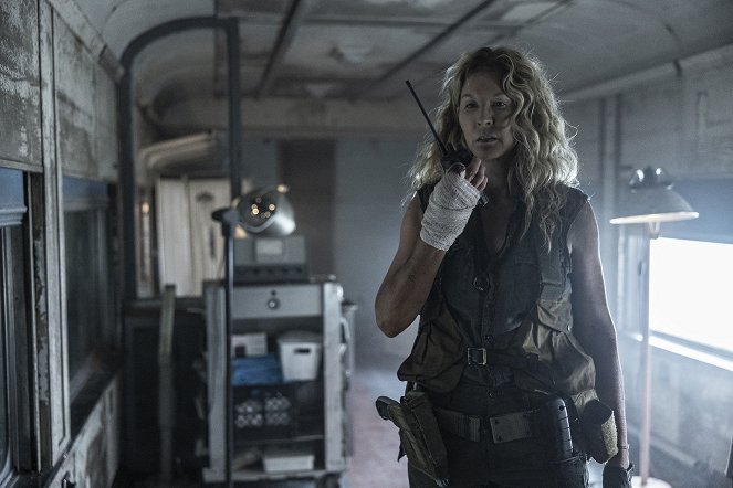 Fear the Walking Dead - All I See Is Red - Photos