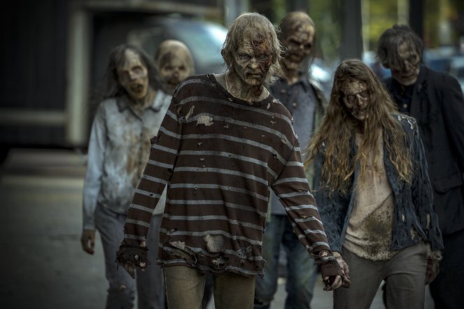 The Walking Dead: Dead City - Everybody Wins a Prize - De la película