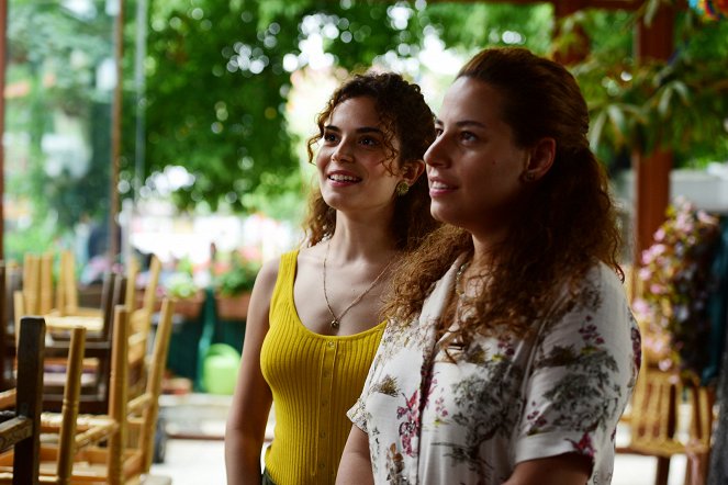 My Sweet Lie - Episode 2 - Photos - Aslı Bekiroğlu, Aslı İnandık