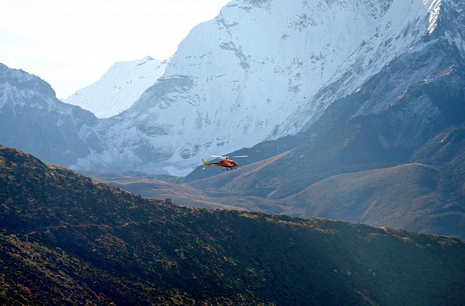 Heldinnen der Lüfte - Mit dem Helikopter im Himalaja - Van film