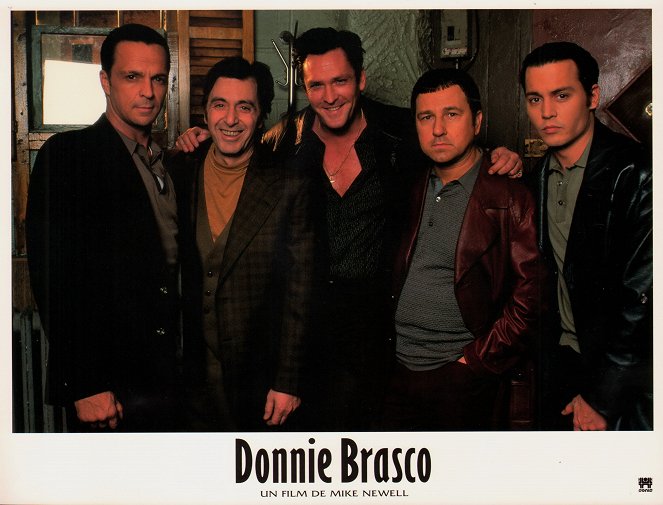 Operaatio Donnie Brasco - Mainoskuvat - James Russo, Al Pacino, Michael Madsen, Bruno Kirby, Johnny Depp