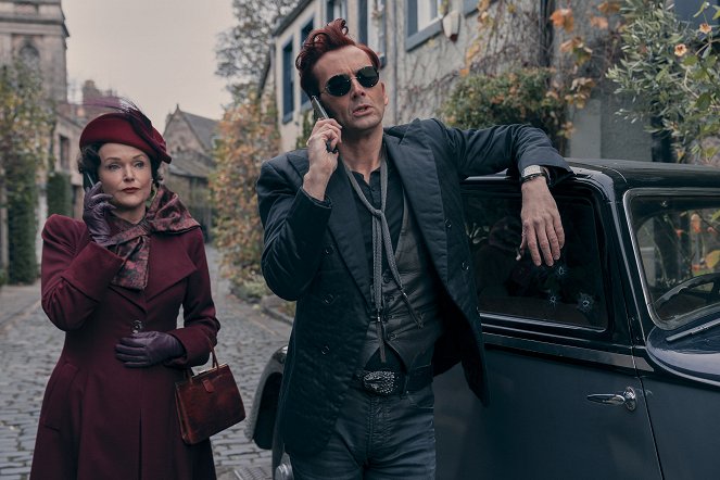 Good Omens - Season 2 - Chapter 1: The Arrival - Filmfotos