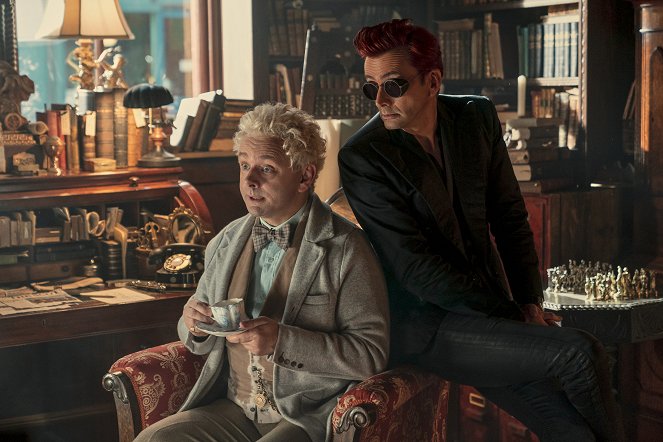 Good Omens - Chapter 3: I Know Where I’m Going Featuring the Minisode the Resurrectionists - Van film