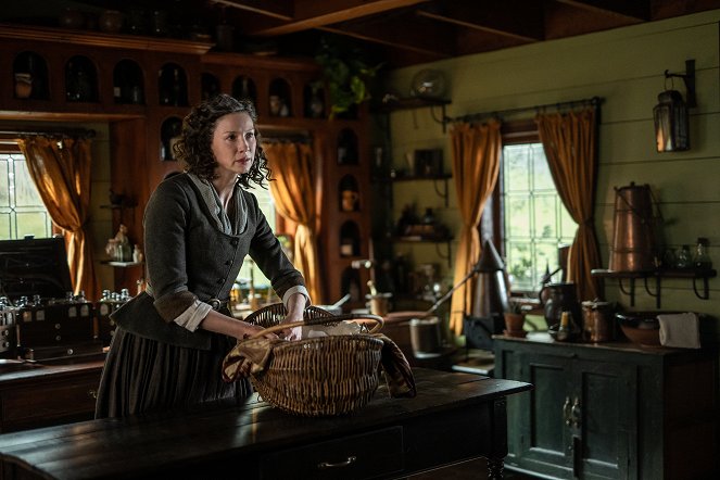 Outlander - Az idegen - The Happiest Place on Earth - Filmfotók - Caitríona Balfe