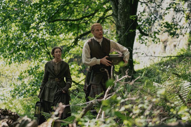 Outlander - Az idegen - Death Be Not Proud - Filmfotók - Caitríona Balfe, Sam Heughan
