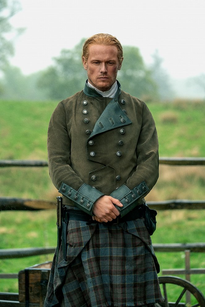 Outlander - Die Highland-Saga - Death Be Not Proud - Filmfotos - Sam Heughan