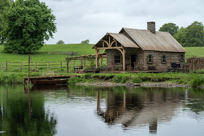 Outlander - A Most Uncomfortable Woman - Van de set