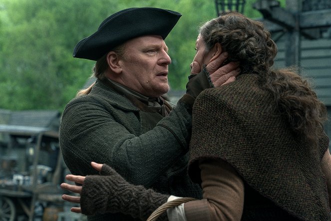 Outlander - Niesłychanie zawstydzająca kobieta - Z filmu - Mark Lewis Jones