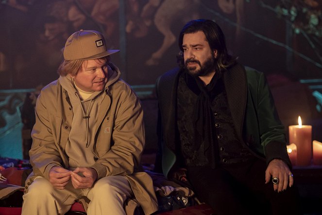 What We Do in the Shadows - Sunrise, Sunset - Do filme