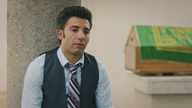Yeşil Deniz - Season 2 - De la película
