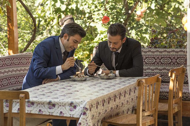 Yeşil Deniz - Yaprak dökümü - Kuvat elokuvasta - Burak Serdar Şanal