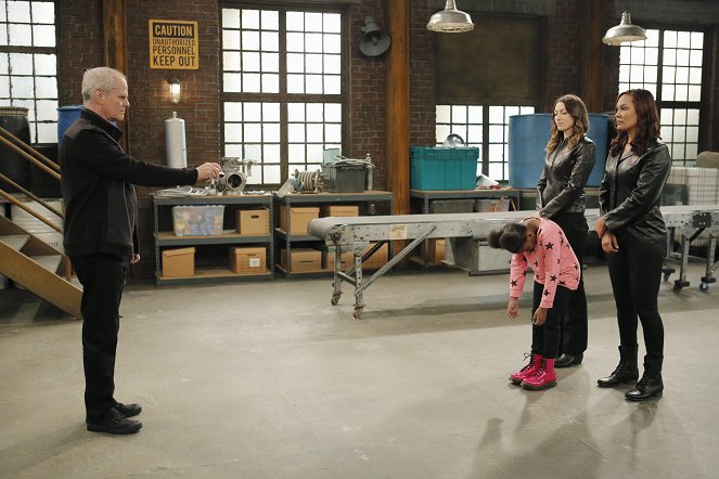 K.C. Undercover - Runaway Robot: Part 1 - Filmfotos