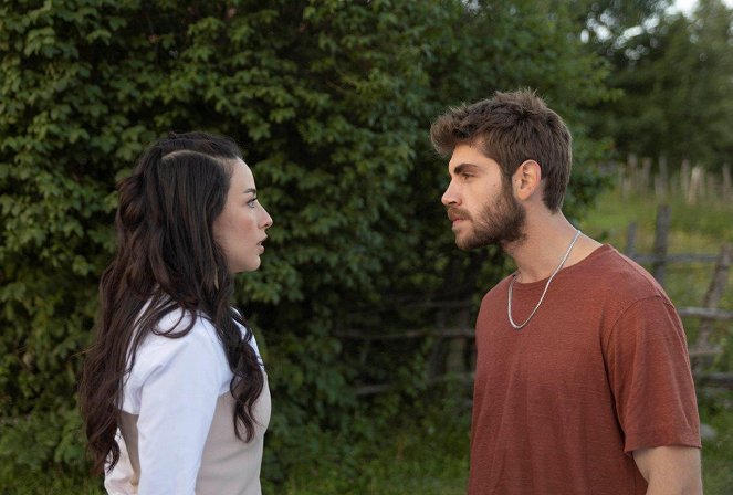 Vermem Seni Ellere - Episode 7 - Photos - İlayda Ildır, Emre Bey