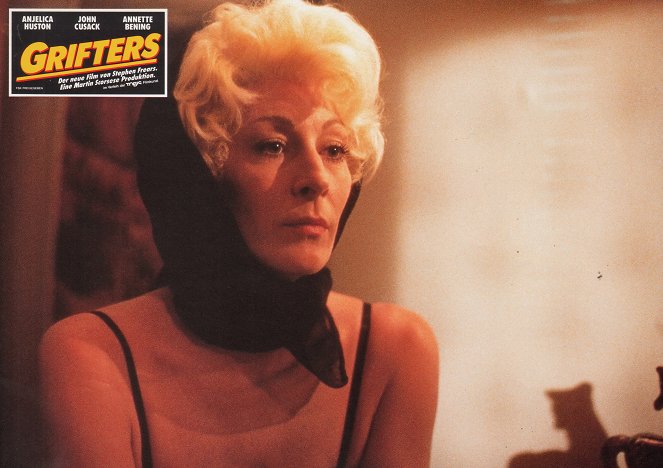 The Grifters - Lobbykaarten - Anjelica Huston