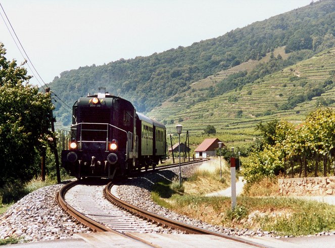Eisenbahn-Romantik - Die Wachau – Im Bummelzug entlang an Weinbergen und Donauwellen - Do filme