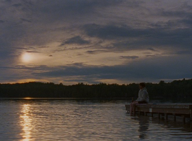 Falcon Lake - Filmfotók