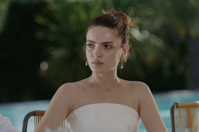 O Famoso Alfaiate - Season 2 - Episode 2 - Do filme - Şifanur Gül