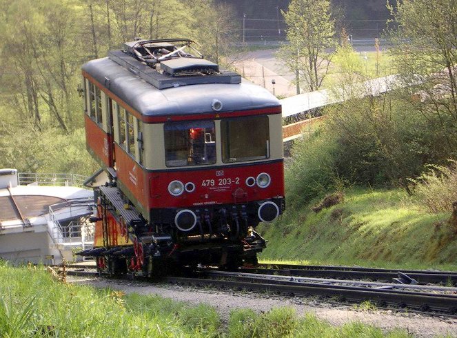 Eisenbahn-Romantik - Kleinod im Thüringer Wald – die Oberweißbacher Bergbahn - Kuvat elokuvasta