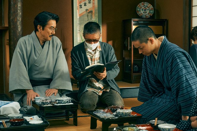 Ginga tecudó no čiči - Z natáčení - Kódži Jakušo, Izuru Narušima, Masaki Suda