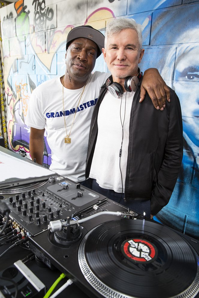 The Get Down - Veranstaltungen - Grandmaster Flash, an executive producer for the Netflix original series The Get Down gives a lesson at a press day in London