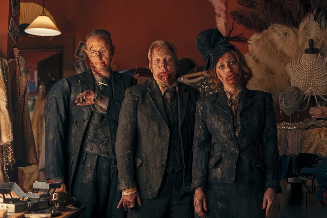 Good Omens - Season 2 - Chapter 4: The Hitchhiker Featuring the Minisode Nazi Zombie Flesheaters - Photos