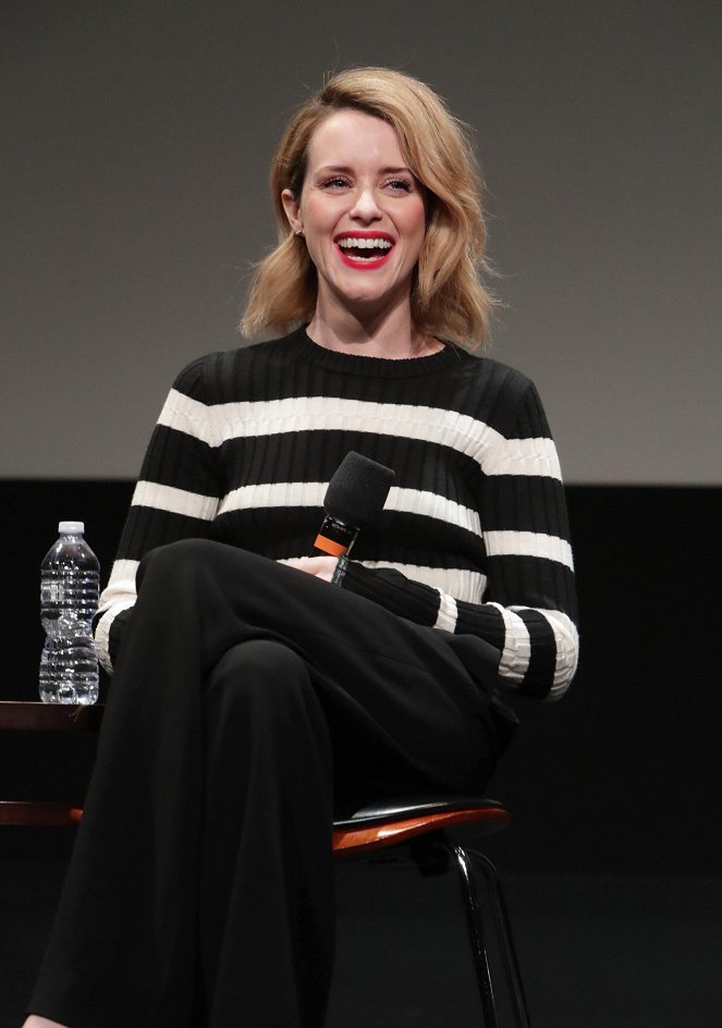 The Crown - Season 1 - Événements - “The Crown" Netflix FYSee exhibit space with a Q&A at the Samuel Goldwyn Theater on Wednesday, May 24, 2016