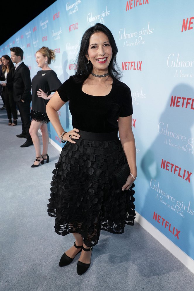Gilmore Girls: A Year in the Life - Events - Netflix's "Gilmore Girls: A Year in the Life" Premiere - Rose Abdoo