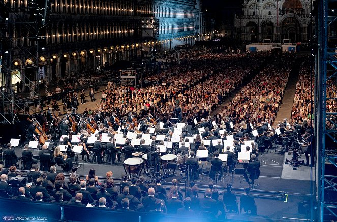 Beethoven Symphonie Nr. 9 - Piazza San Marco, Venezia: Orchestra del Teatro La Fenice - Filmfotos