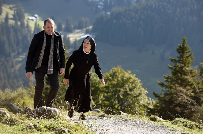 Mníšky v akcii - Gefährliche Liebe - Z filmu