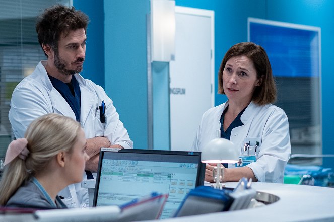 Nurses - Season 14 - Vaarallinen leikkaus 3/4 - Photos