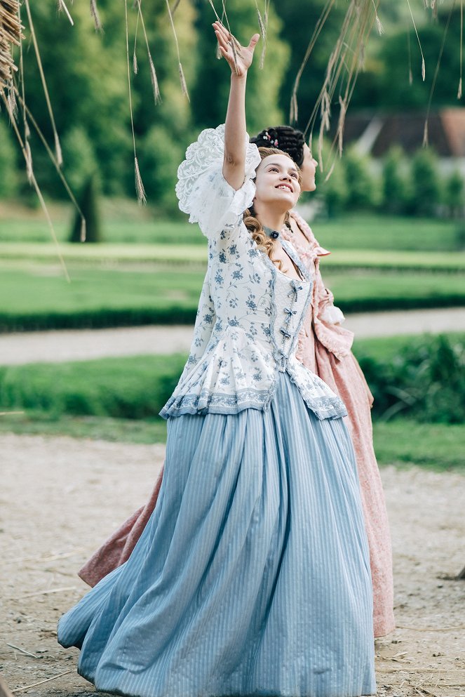 Marie-Antoinette - Le Choix d'une princesse - Filmfotos - Emilia Schüle