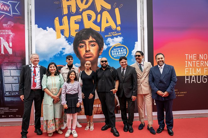Hør her'a! - Evenementen - The opening screening at The 51st Norwegian International Film Festival in Haugesund. - Kriti Surjan Thepade, Liza Haider, Mohammed Ahmed, Asim Chaudhry, Manish Sharma