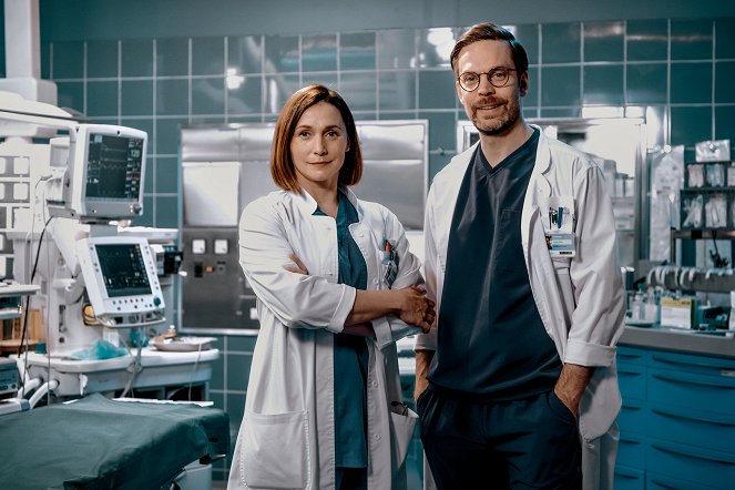 Nurses - Season 15 - Promo - Leena Pöysti, Mikko Nousiainen