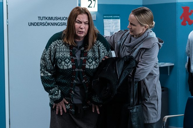 Syke - Season 15 - Profetia 2/4 - Filmfotók - Sari Havas, Salla Lintonen