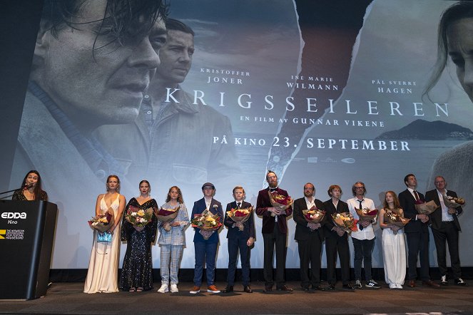 Krigsseileren - Veranstaltungen - The opening screening at The 50th Norwegian International Film Festival in Haugesund. - Ine Marie Wilmann, Alexandra Gjerpen, Henrikke Lund Olsen, Leon Tobias Slettbakk, Armand Hannestad, Florian Schmidtke, Arthur Hakalahti, Kristoffer Joner, Pål Sverre Hagen, Thor Brekkeflat