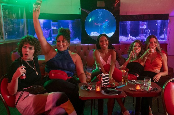 Sitting in Bars with Cake - De la película - Charlie Morgan Patton, Simone Recasner, Yara Shahidi, Odessa A’zion, Maia Mitchell