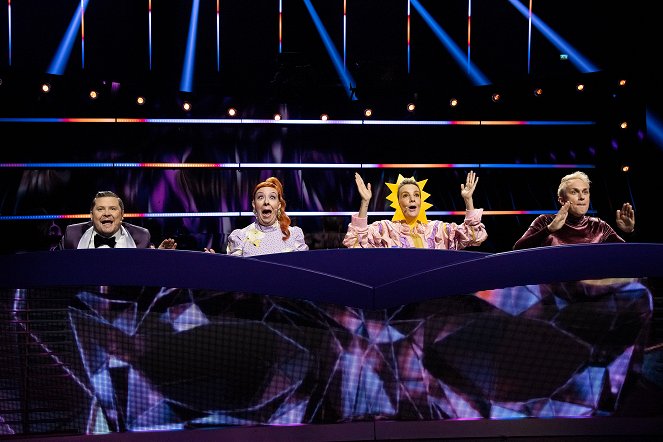 Masked Singer Suomi - Filmfotók - Janne Kataja, Jenni Kokander, Maria Veitola, Christoffer Strandberg