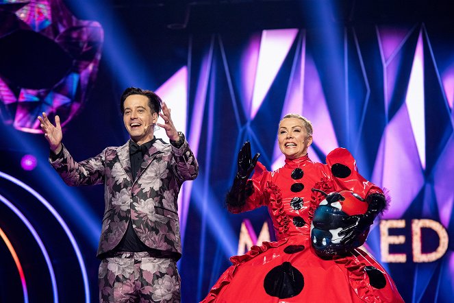 Masked Singer Suomi - Filmfotos - Ilkka Uusivuori, Helena Ahti-Hallberg