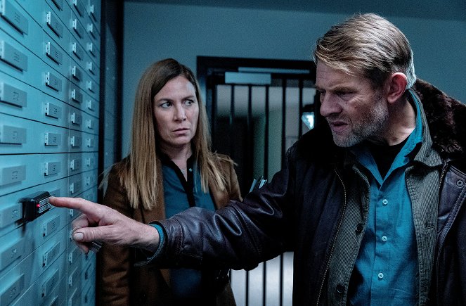 Tatort - Blinder Fleck - Photos - Barbara Terpoorten-Maurer, Marcus Signer