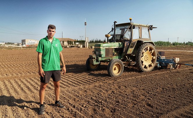 DokThema - Europas Gemüseversorgung in Gefahr – Spaniens Kampf ums Wasser - Z filmu