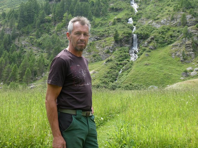 DokThema - Klimaschutz contra Naturschutz? Streit um Mega-Kraftwerk in den Alpen - Photos