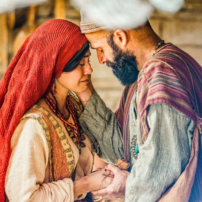 The Chosen - Thunder - Filmfotók - Yasmine Al-Bustami