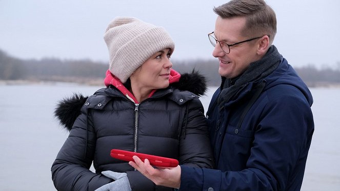 M jak miłość - Season 24 - Episode 2 - Z filmu - Katarzyna Cichopek, Marcin Mroczek