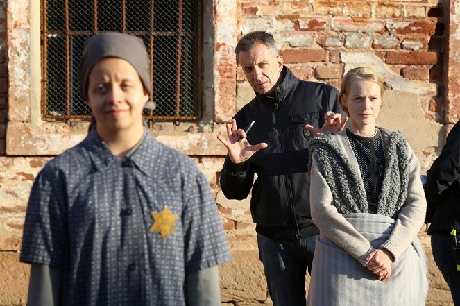 Terezín - Dreharbeiten - Gabriele Guidi, Dominika Morávková