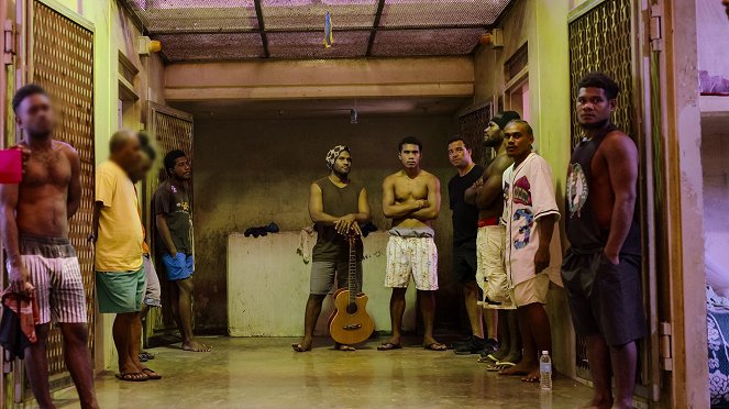 Por dentro das prisões mais severas do mundo - Ilhas Salomão: a prisão de Deus - Do filme