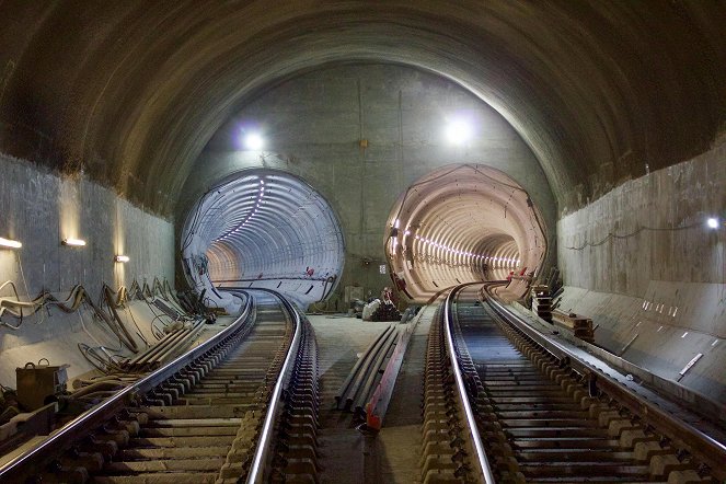 Impossible Engineering - Season 3 - Mega City Railway - Photos