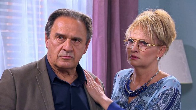 Barwy szczęścia - Episode 51 - De la película - Bronislaw Wroclawski, Adrianna Biedrzyńska